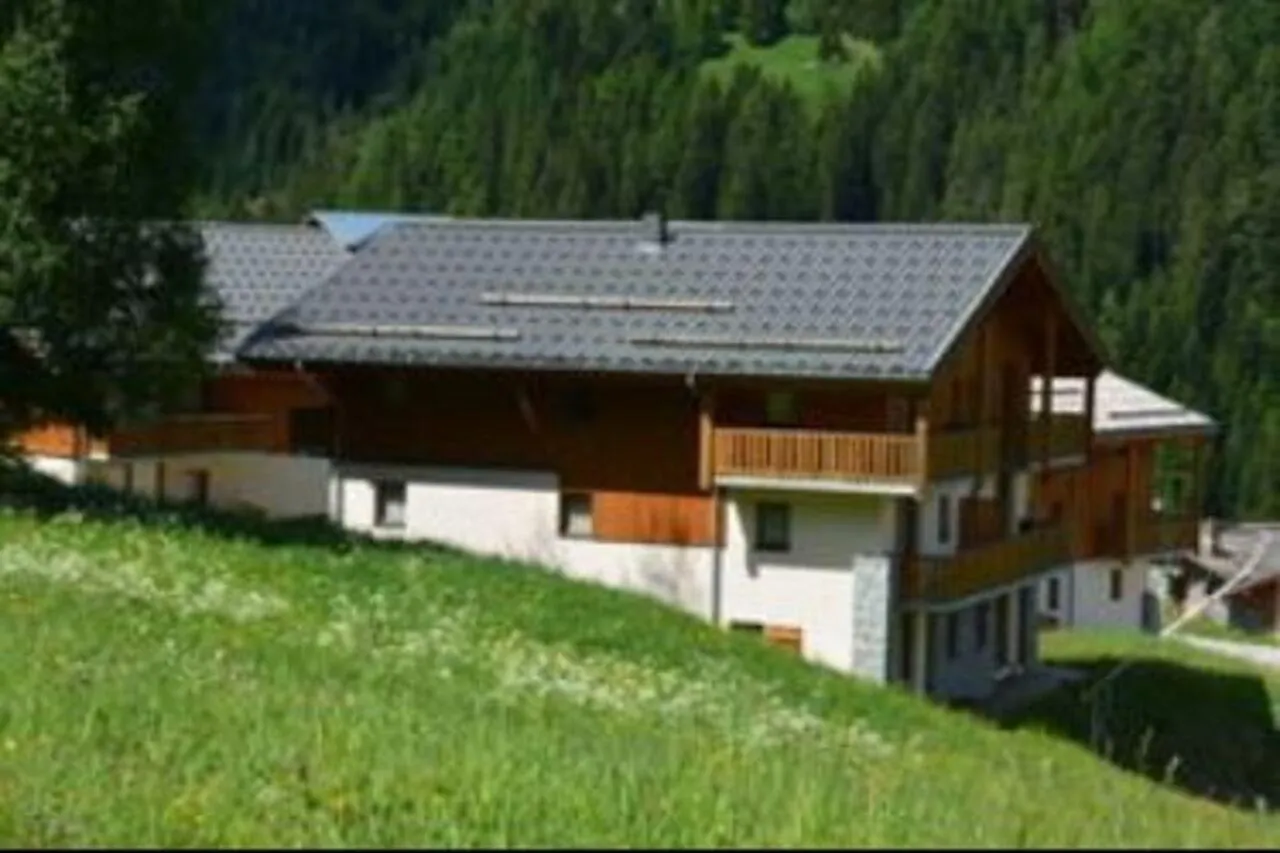 Residence Les Chalets De La Ramoure Valfrejus 3*,  France