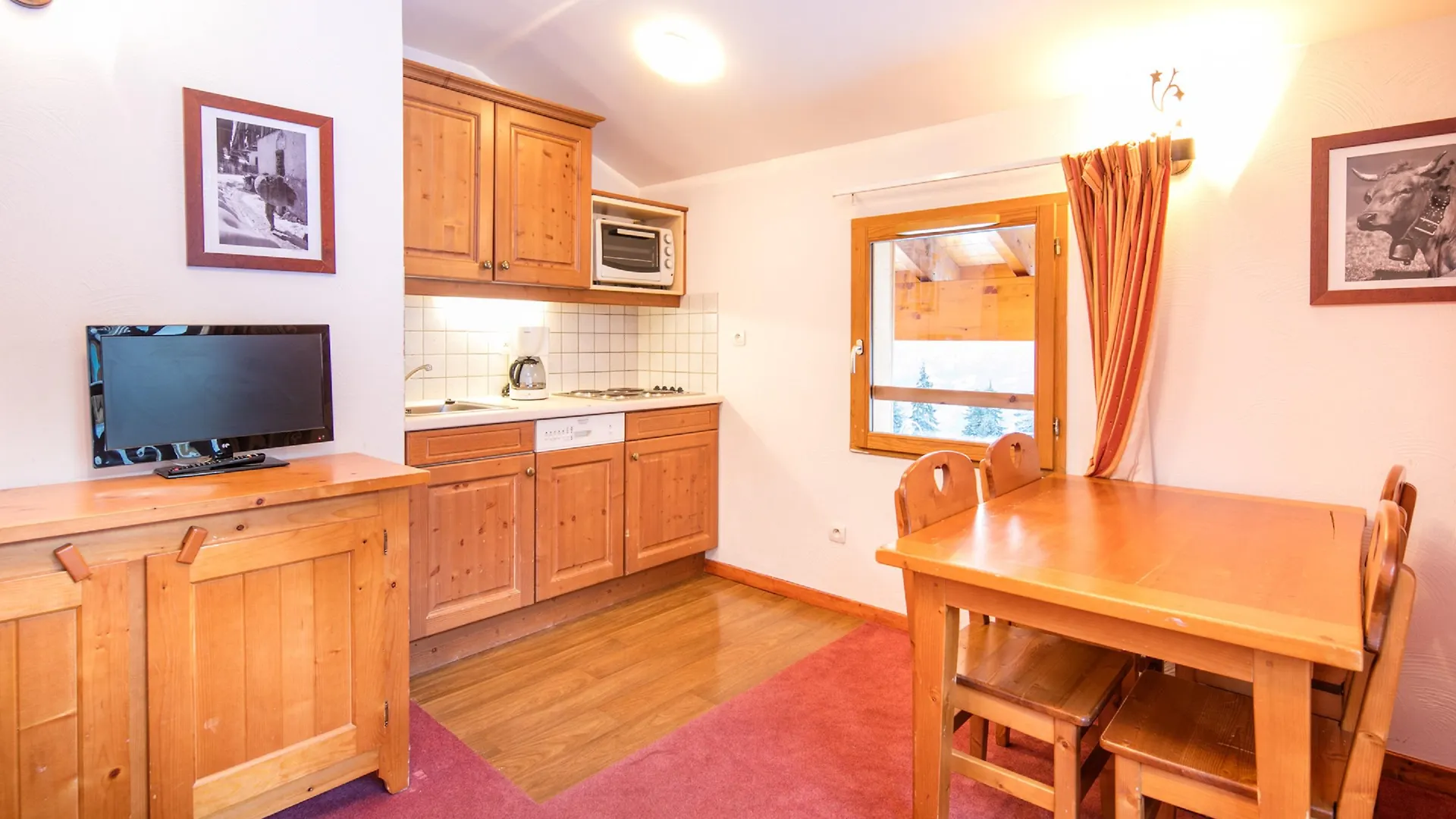 Residence Les Chalets De La Ramoure Valfrejus Hotel