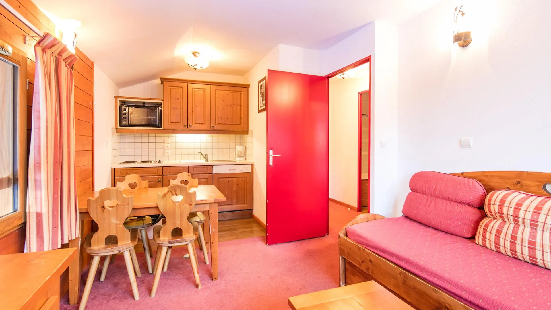 Residence Les Chalets De La Ramoure Valfrejus France