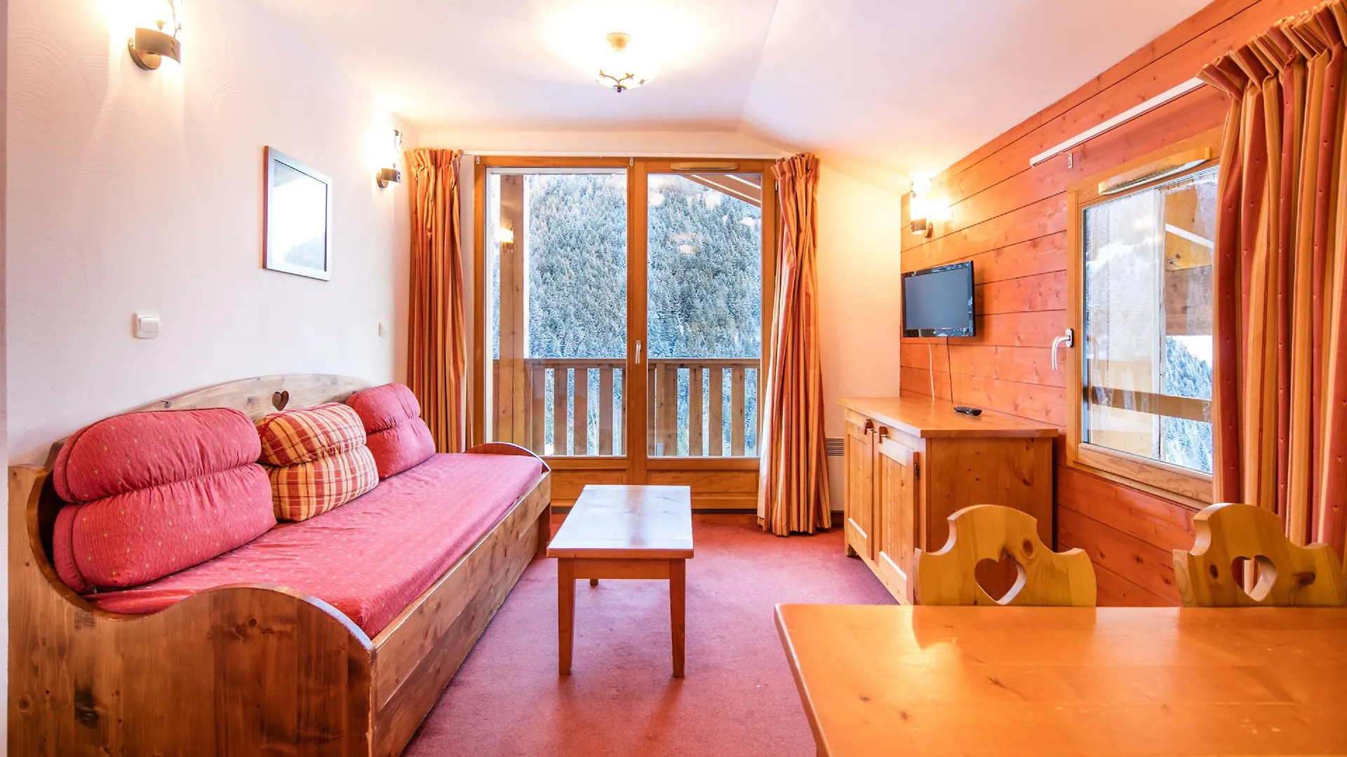 *** Hotel Residence Les Chalets De La Ramoure Valfrejus France